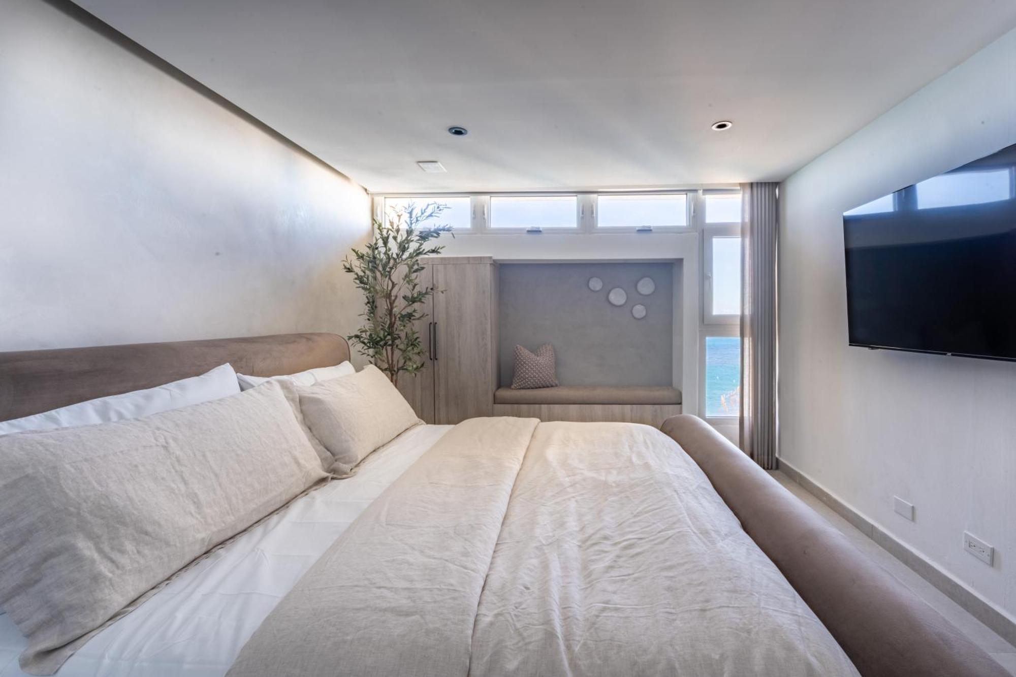 Ocean View Deluxe Suite: Pvt. Beach & Pool San Juan Eksteriør billede